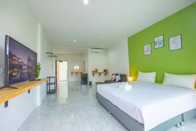 Karon Hotel at 22 – Fotos 5