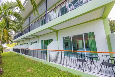 Karon Hotel at 22 – Fotos 10